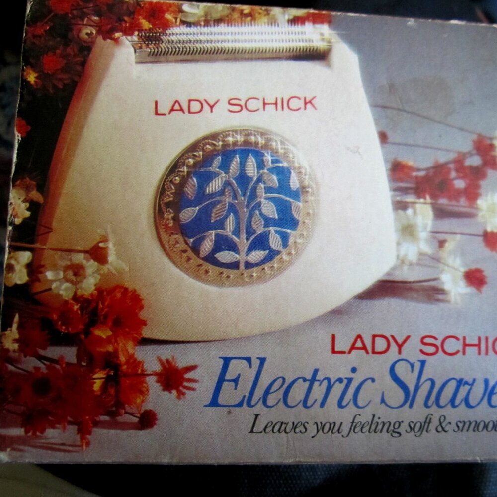 Lady Shick vintage electric razon model 109
